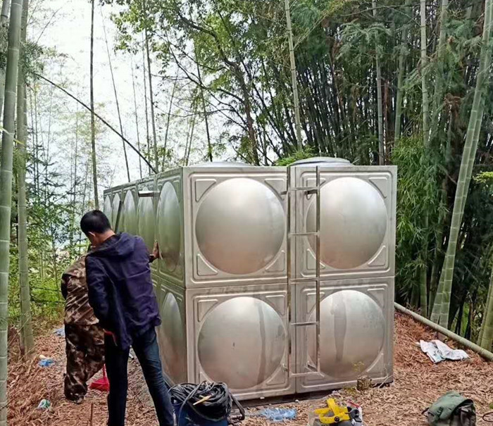 不銹鋼水箱裝飲用水會生銹嗎?