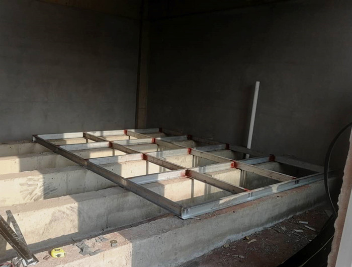 鍍鋅水箱的條形基礎