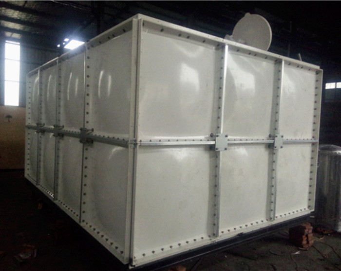 玻璃鋼水箱漏水如何修補？