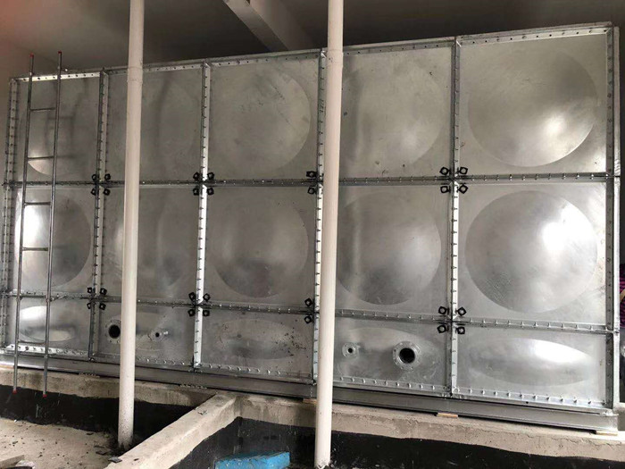 熱鍍鋅水箱是利用什么材質加工而成