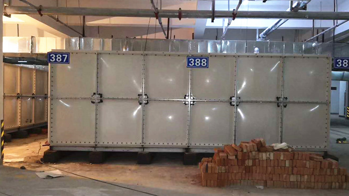 養殖場用的玻璃鋼水箱