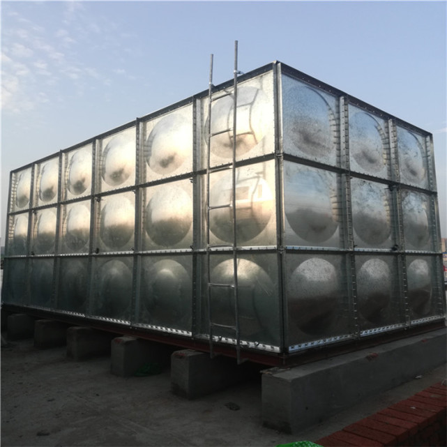 鍍鋅水箱安裝時不打底座基礎(chǔ)會帶來什么隱患?