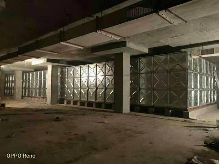 優(yōu)質(zhì)鍍鋅水箱采用什么材質(zhì)所生產(chǎn)的