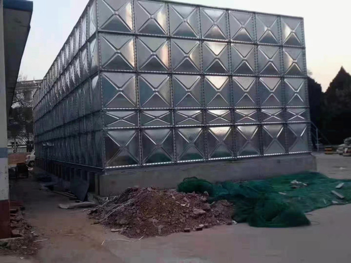 怎樣才能使鍍鋅水箱的使用質(zhì)量達標？