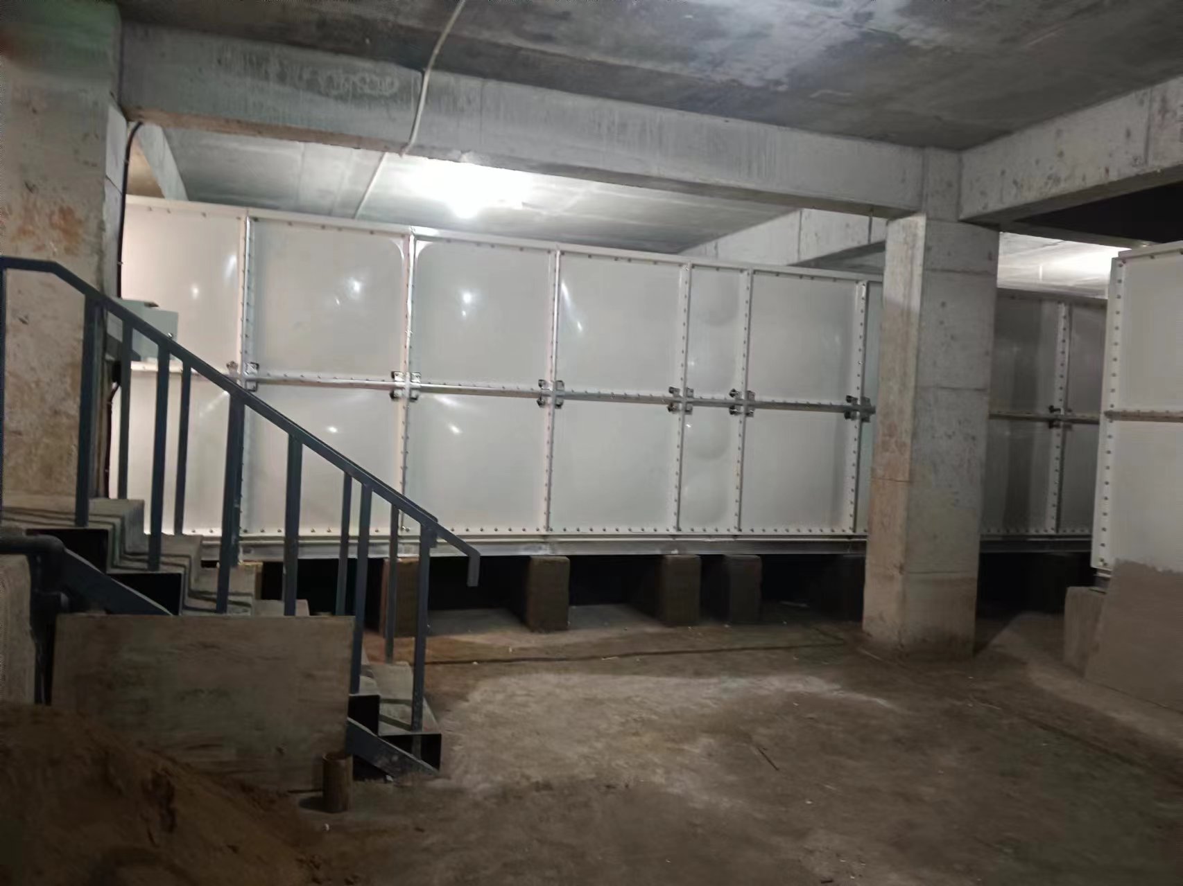 吳橋玻璃鋼水箱